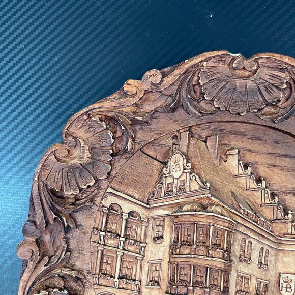 Handcrafted Wood Resin 3D Carved Wall Plaque Plate München Hofbräuhaus Germany - Picture 3 of 10